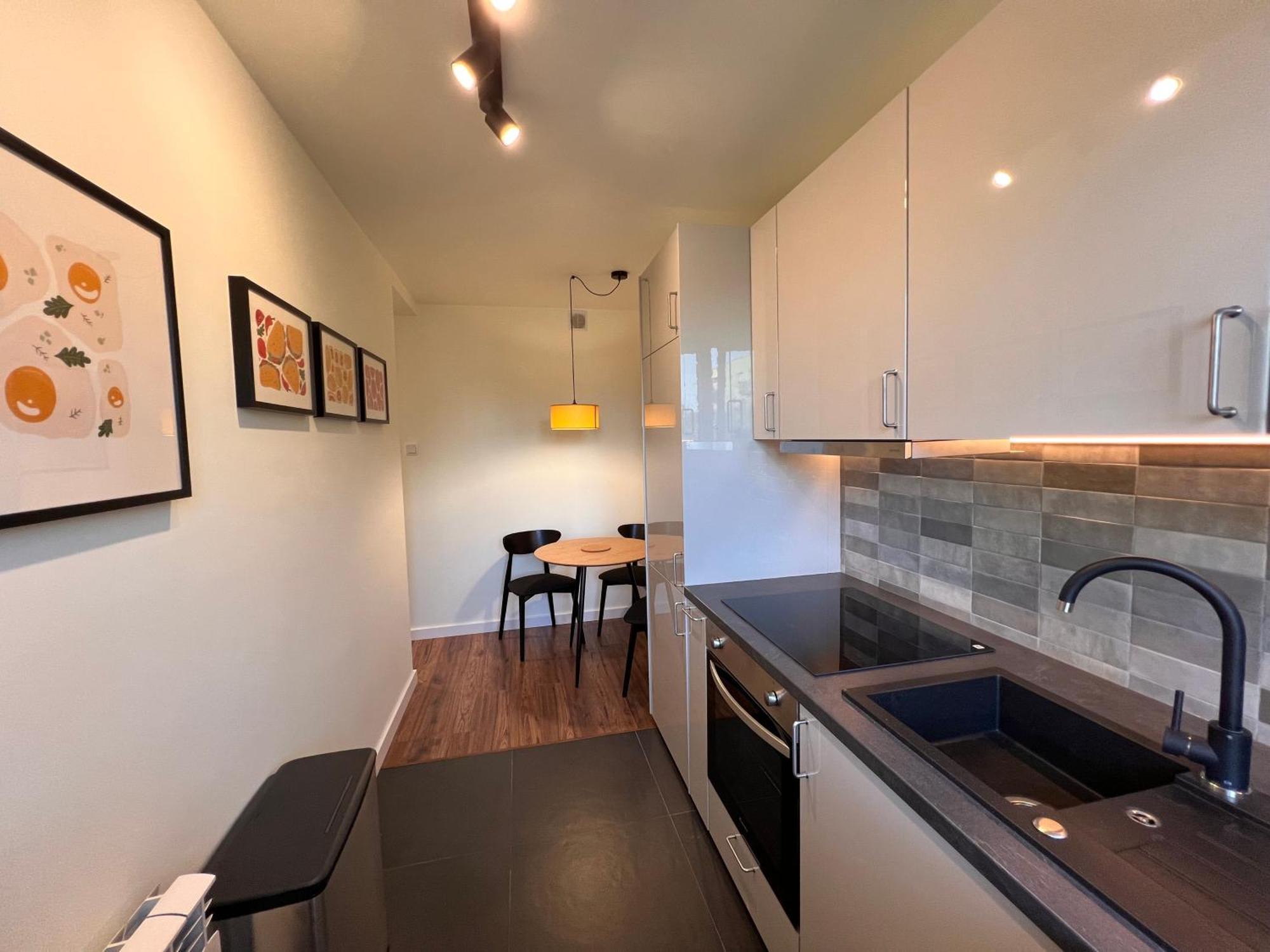 Apartament P38 Tarnów エクステリア 写真
